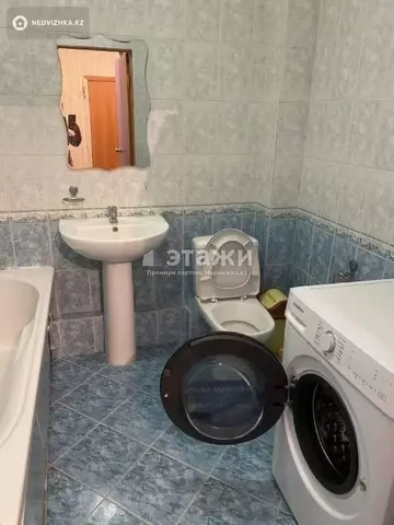 1-комнатная квартира, этаж 10 из 12, 49 м²