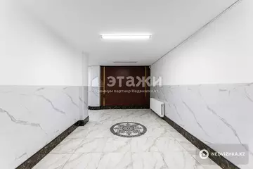 1-комнатная квартира, этаж 8 из 9, 36 м²