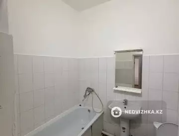 2-комнатная квартира, этаж 3 из 8, 60 м²