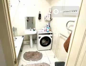1-комнатная квартира, этаж 1 из 5, 44 м²