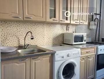 1-комнатная квартира, этаж 2 из 6, 40 м², на длительный срок