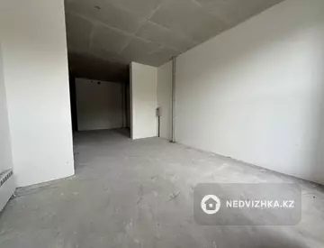 Помещение, этаж 1 из 1, 98 м², на длительный срок