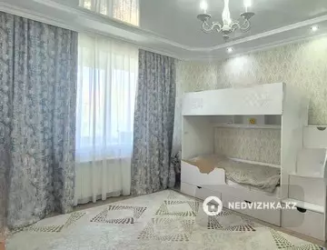 2-комнатная квартира, этаж 2 из 5, 82 м²