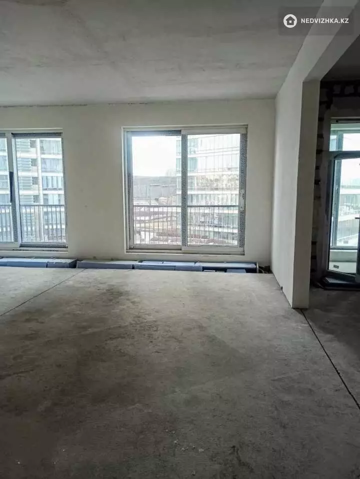 186 м², 4-комнатная квартира, этаж 4 из 7, 186 м², изображение - 1