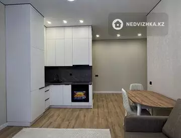 2-комнатная квартира, этаж 9 из 17, 44 м²