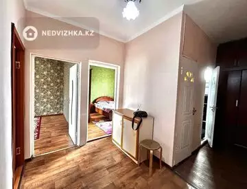 2-комнатная квартира, этаж 5 из 5, 54 м²