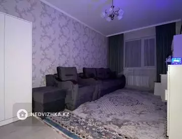 1-комнатная квартира, этаж 3 из 9, 38 м²