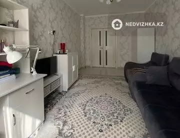 1-комнатная квартира, этаж 3 из 9, 38 м²