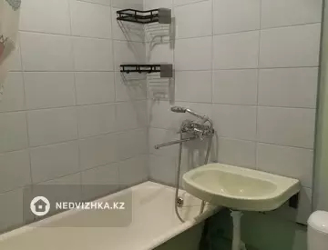1-комнатная квартира, этаж 4 из 5, 31 м², на длительный срок