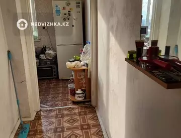 1-комнатная квартира, этаж 10 из 10, 34 м²