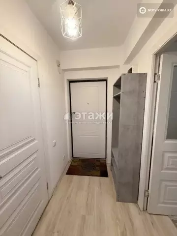 1-комнатная квартира, этаж 3 из 5, 37 м²