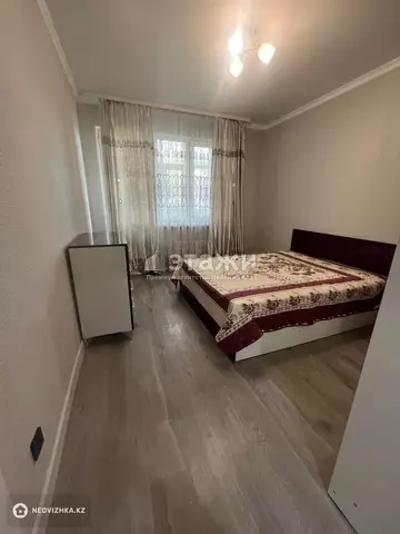 2-комнатная квартира, этаж 1 из 6, 65 м²