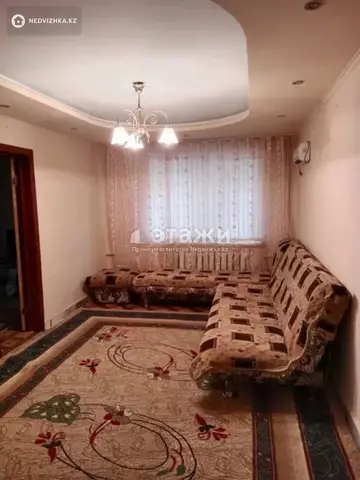 2-комнатная квартира, этаж 1 из 4, 38 м²