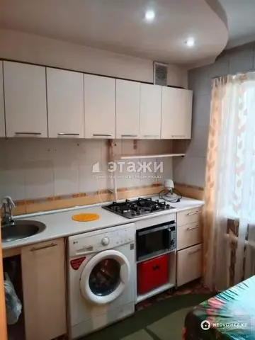 2-комнатная квартира, этаж 1 из 4, 38 м²