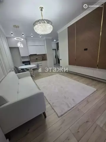 2-комнатная квартира, этаж 3 из 18, 43 м²