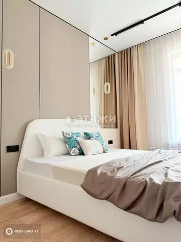 3-комнатная квартира, этаж 10 из 12, 62 м²