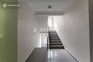 81.8 м², 2-комнатная квартира, этаж 10 из 10, 82 м², изображение - 23