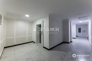 81.8 м², 2-комнатная квартира, этаж 10 из 10, 82 м², изображение - 24