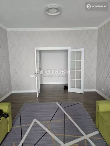 4-комнатная квартира, этаж 17 из 20, 142 м²