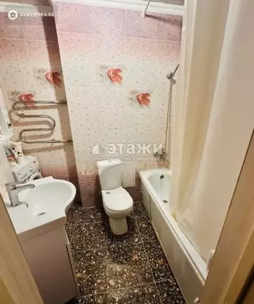 2-комнатная квартира, этаж 9 из 12, 45 м²
