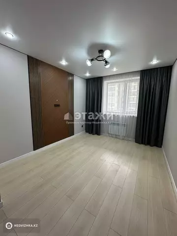 2-комнатная квартира, этаж 4 из 9, 39 м²