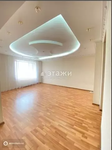 2-комнатная квартира, этаж 7 из 9, 64 м²