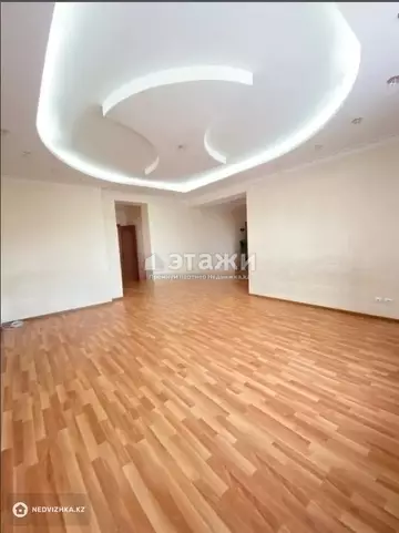 2-комнатная квартира, этаж 7 из 9, 64 м²
