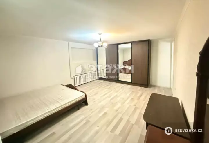 56 м², 2-комнатная квартира, этаж 2 из 5, 56 м², изображение - 1