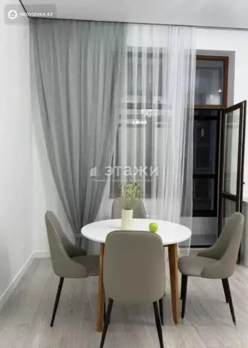 3-комнатная квартира, этаж 2 из 6, 136 м²