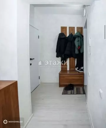 2-комнатная квартира, этаж 17 из 25, 58 м²