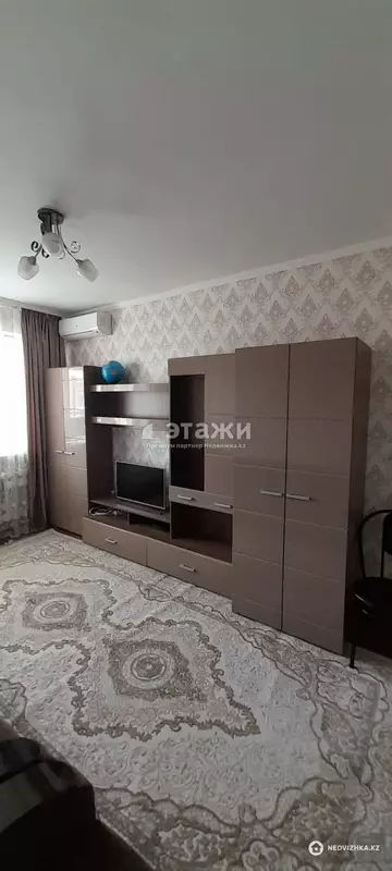 2-комнатная квартира, этаж 12 из 13, 44 м²