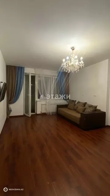 3-комнатная квартира, этаж 4 из 7, 89 м²