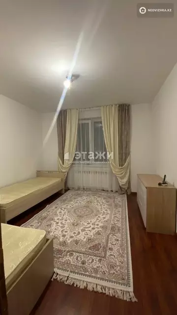 3-комнатная квартира, этаж 4 из 7, 89 м²