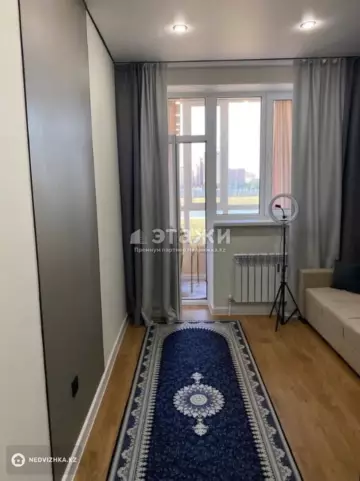 1-комнатная квартира, этаж 2 из 9, 17 м²