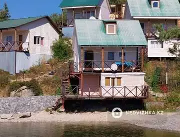 2-комнатный дом, 10 соток, 60 м²