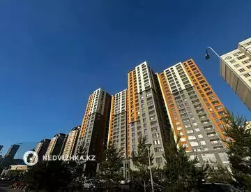 2-комнатная квартира, этаж 3 из 9, 52 м²