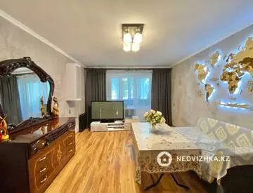 4-комнатная квартира, этаж 1 из 5, 72 м²