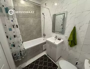 1-комнатная квартира, этаж 5 из 12, 46 м²