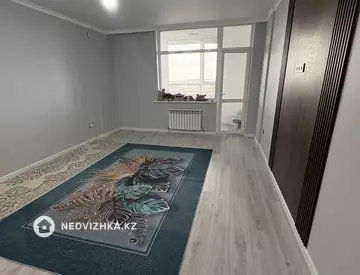 1-комнатная квартира, этаж 3 из 9, 32 м²
