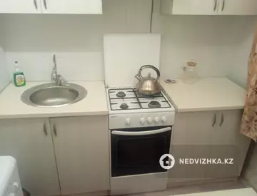 1-комнатная квартира, этаж 5 из 5, 37 м², посуточно