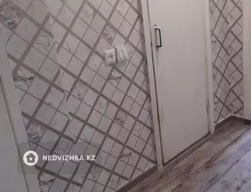 2-комнатная квартира, этаж 4 из 5, 52 м²