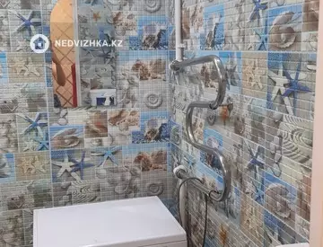 2-комнатная квартира, этаж 4 из 5, 52 м²