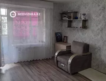 2-комнатная квартира, этаж 4 из 5, 52 м²