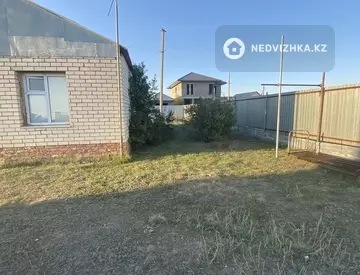 7-комнатный дом, 10 соток, 1 000 м²