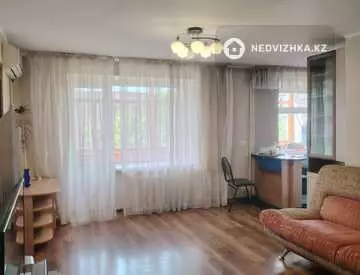 3-комнатная квартира, этаж 3 из 9, 57 м²