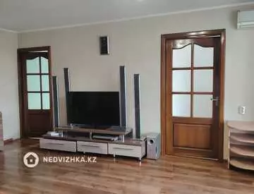 3-комнатная квартира, этаж 3 из 9, 57 м²