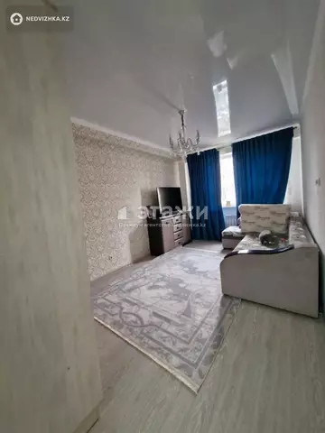 3-комнатная квартира, этаж 6 из 10, 80 м²