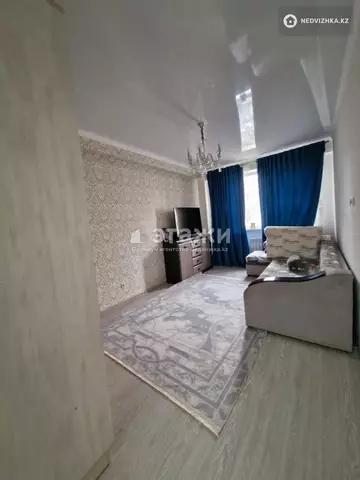 3-комнатная квартира, этаж 6 из 10, 80 м²