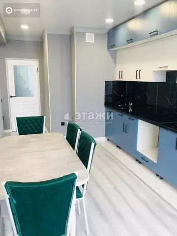 2-комнатная квартира, этаж 3 из 6, 45 м²