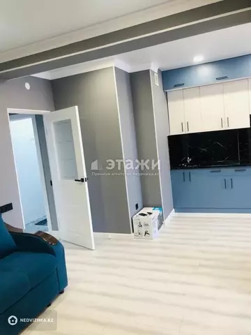 2-комнатная квартира, этаж 3 из 6, 45 м²